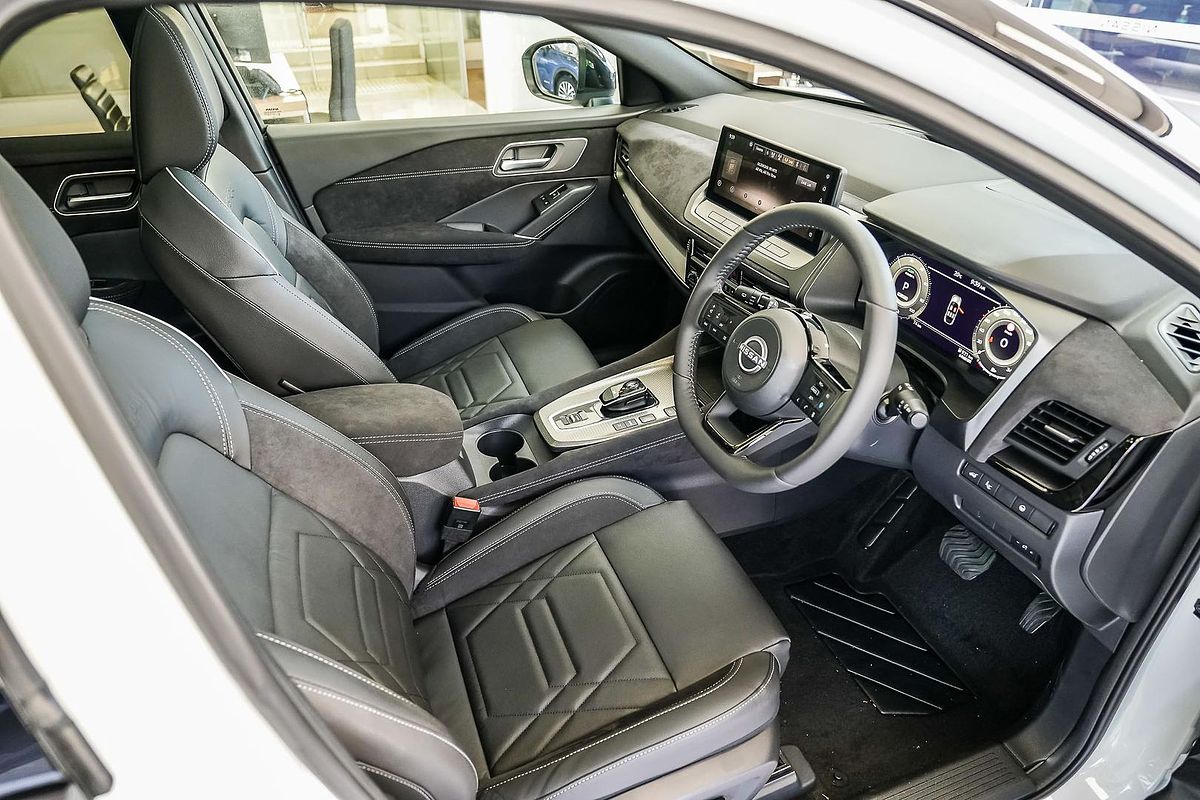 2025 Nissan QASHQAI N-DESIGN e-POWER J12