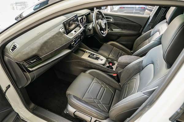 2025 Nissan QASHQAI N-DESIGN e-POWER J12