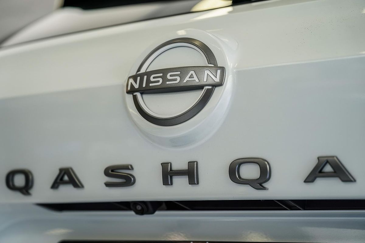 2025 Nissan QASHQAI N-DESIGN e-POWER J12