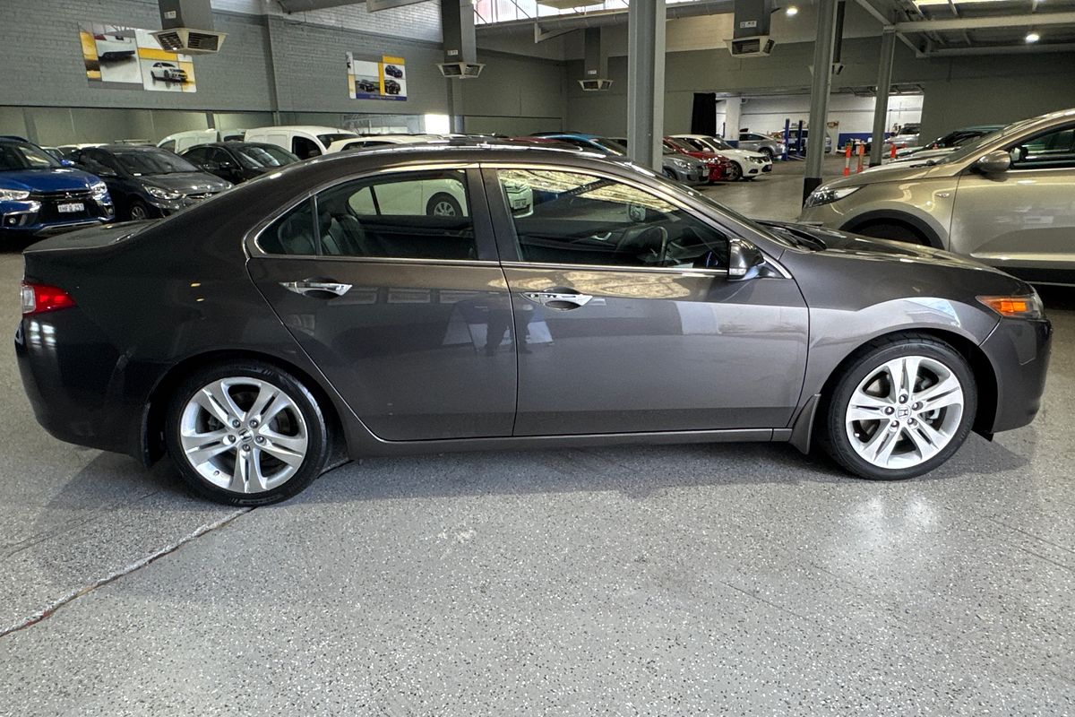 2011 Honda Accord Euro Luxury 8th Gen