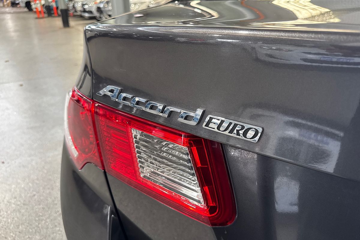 2011 Honda Accord Euro Luxury 8th Gen