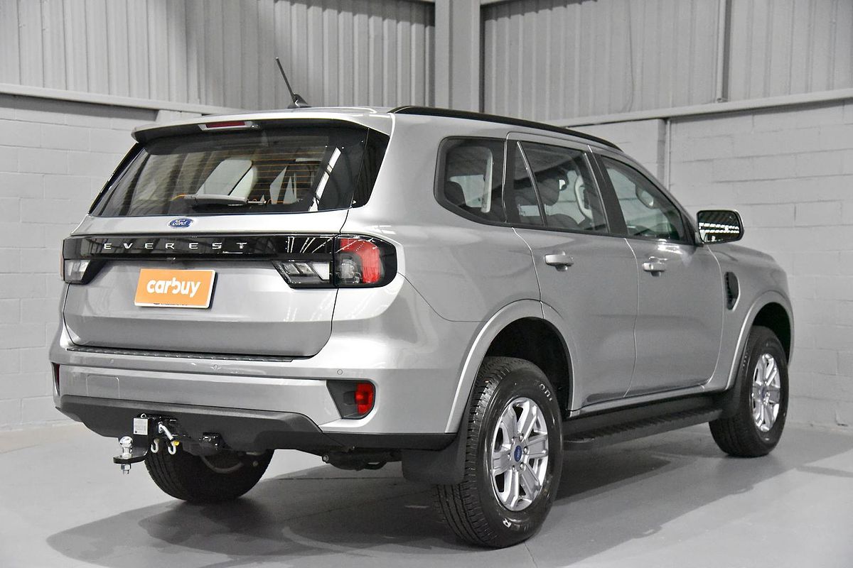 2024 Ford Everest Ambiente
