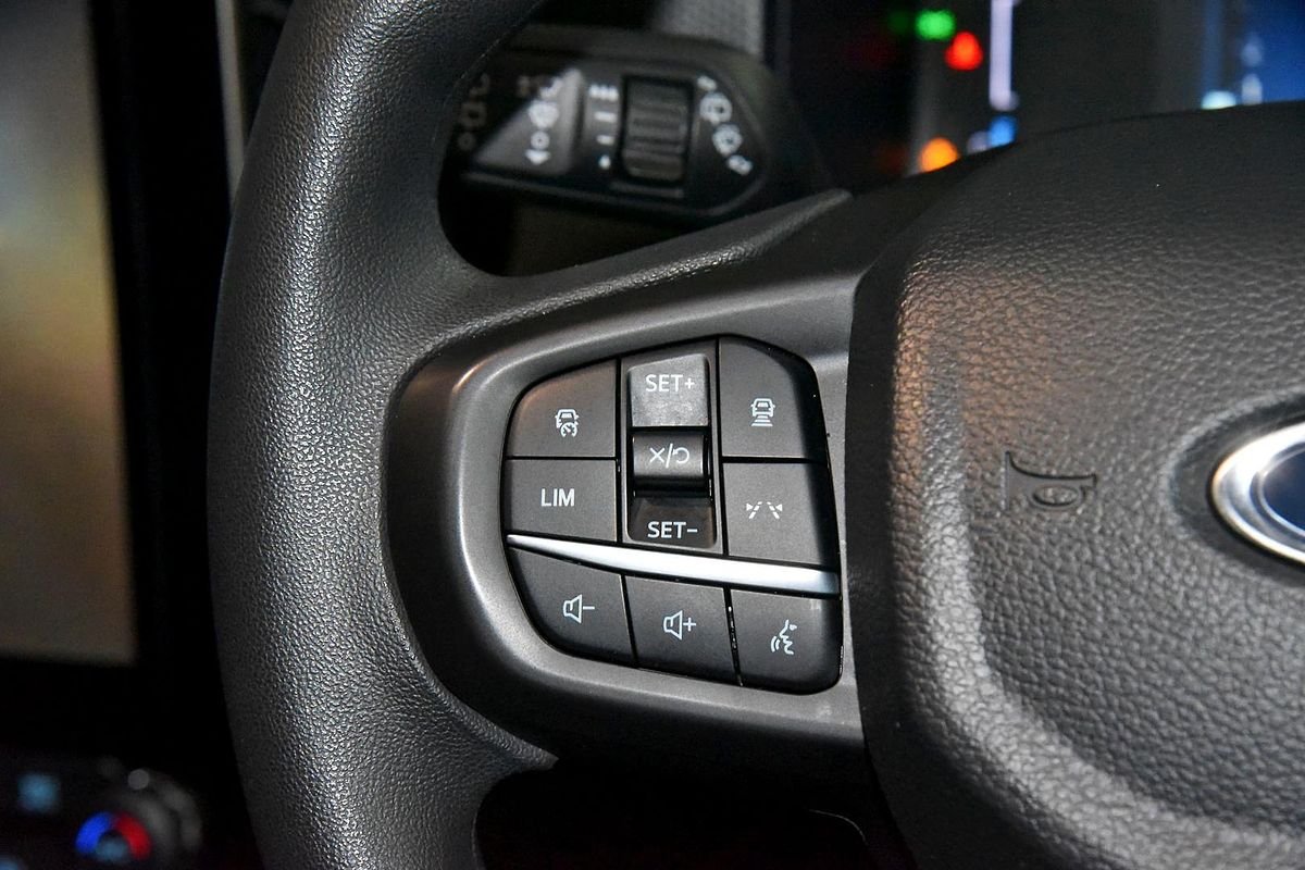2024 Ford Everest Ambiente