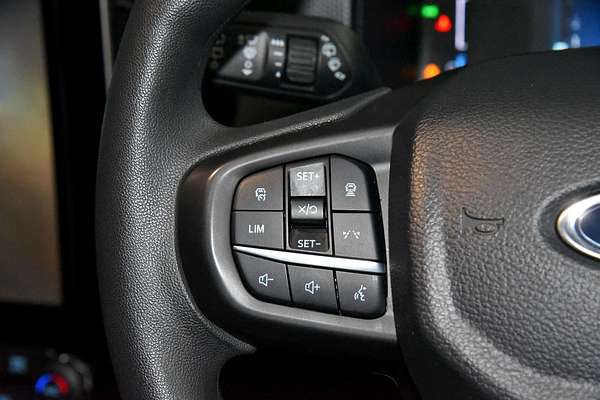 2024 Ford Everest Ambiente