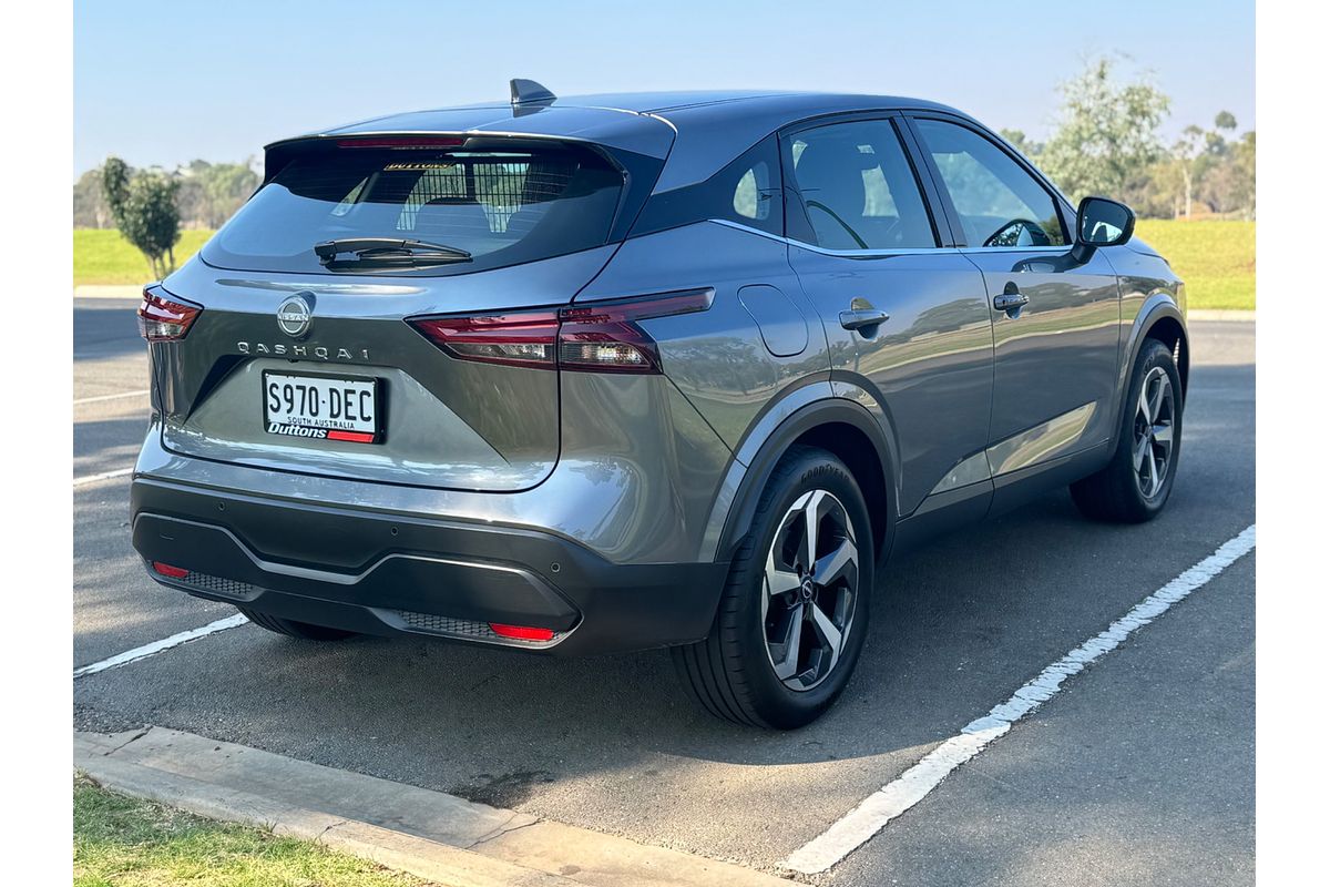 2023 Nissan QASHQAI ST+ J12