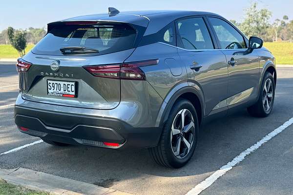 2023 Nissan QASHQAI ST+ J12