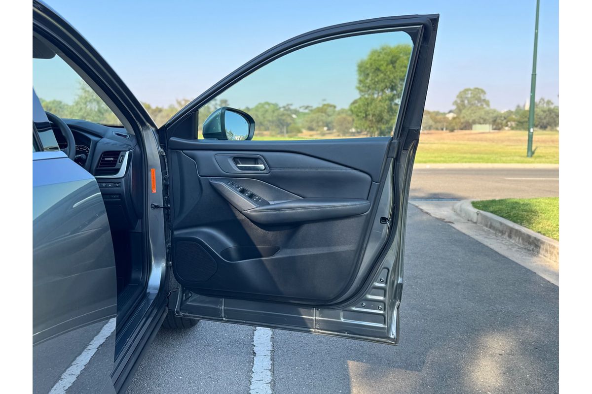 2023 Nissan QASHQAI ST+ J12