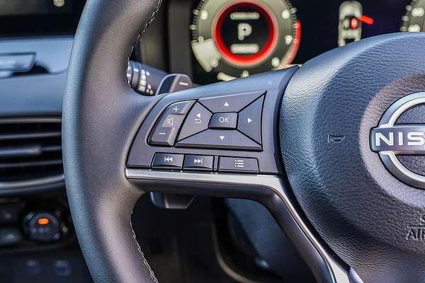 2024 Nissan JUKE ST-L F16