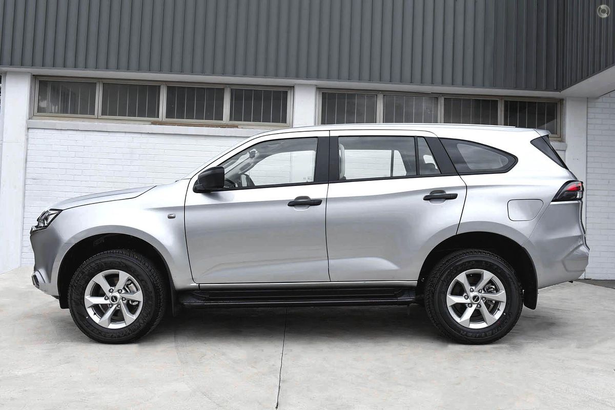 2024 Isuzu MU-X LS-M