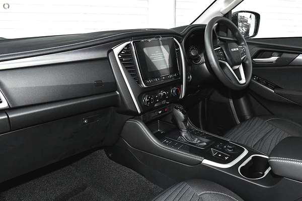 2024 Isuzu MU-X LS-M