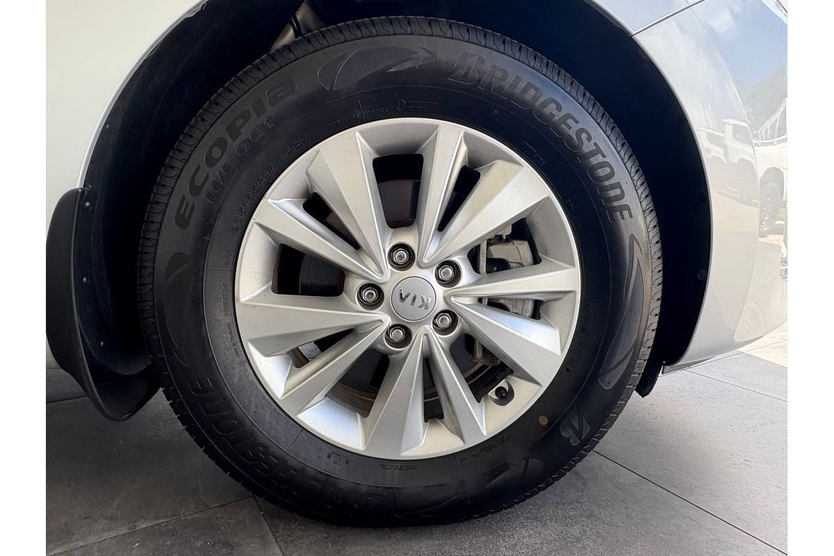 2018 Kia Carnival YP MY18