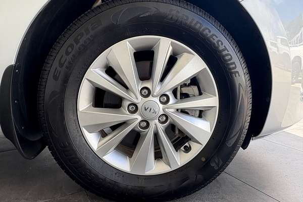 2018 Kia Carnival YP MY18