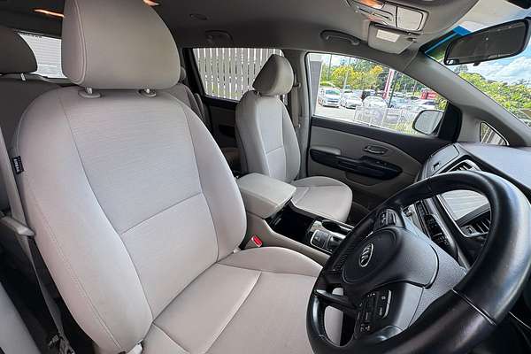 2018 Kia Carnival YP MY18