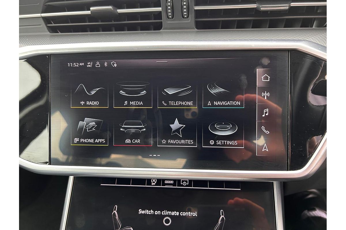 2023 Audi A6 40 TFSI S line C8