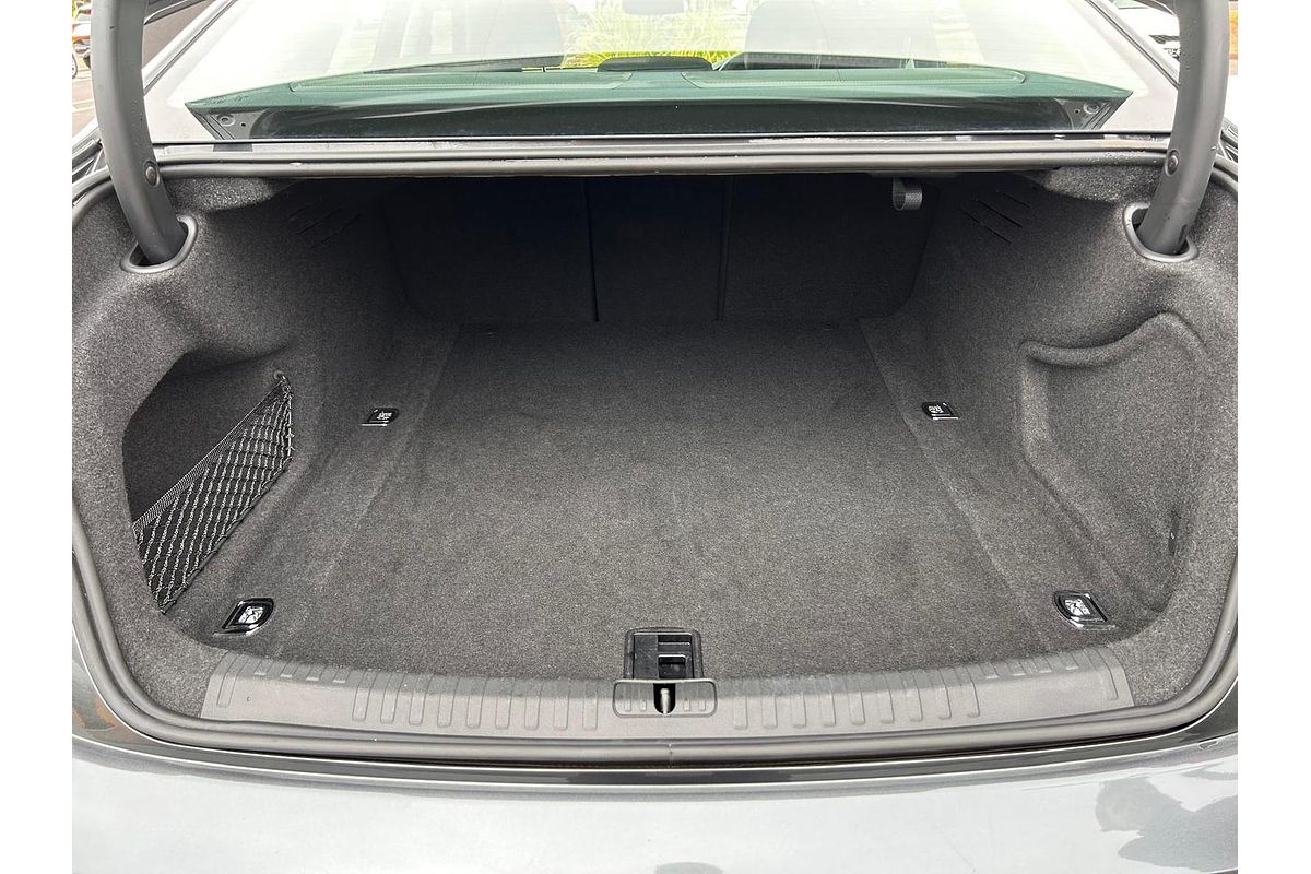 2023 Audi A6 40 TFSI S line C8