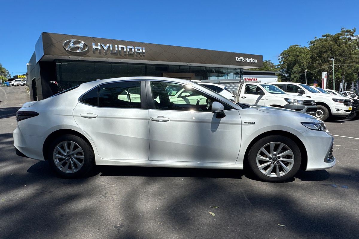 2024 Toyota Camry Ascent AXVH70R
