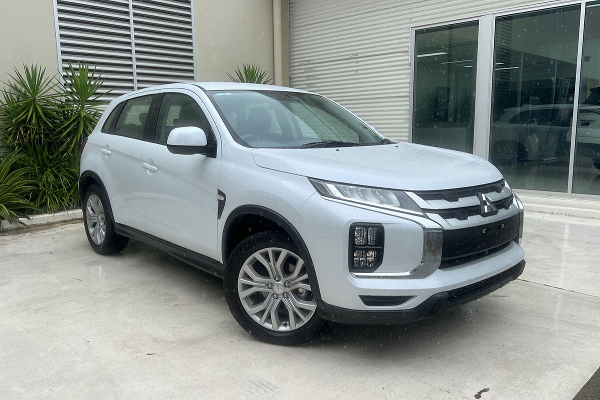 2024 Mitsubishi ASX ES XD