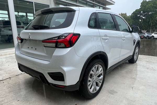 2024 Mitsubishi ASX ES XD