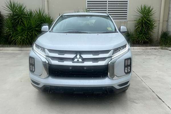 2024 Mitsubishi ASX ES XD