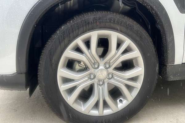 2024 Mitsubishi ASX ES XD