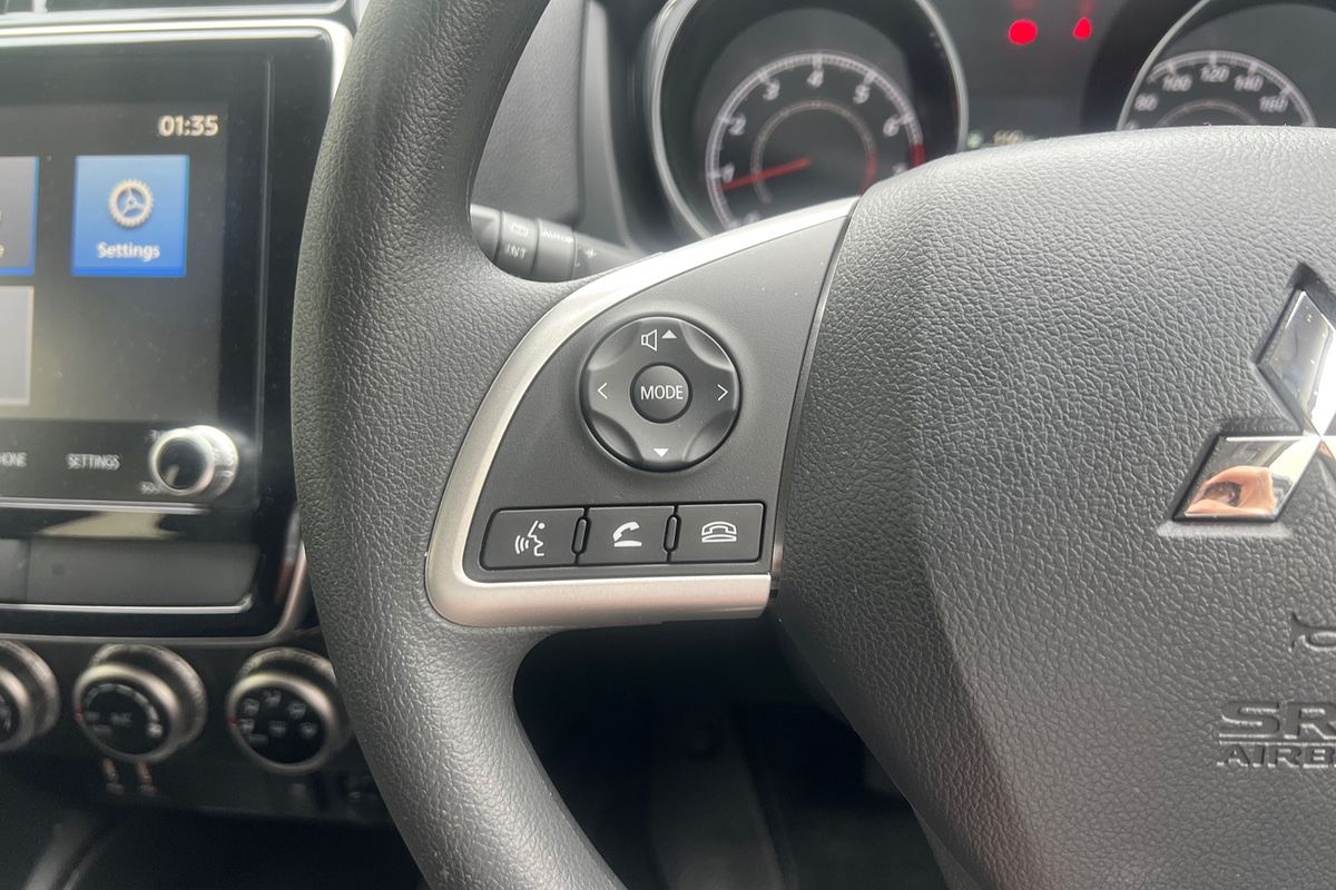 2024 Mitsubishi ASX ES XD