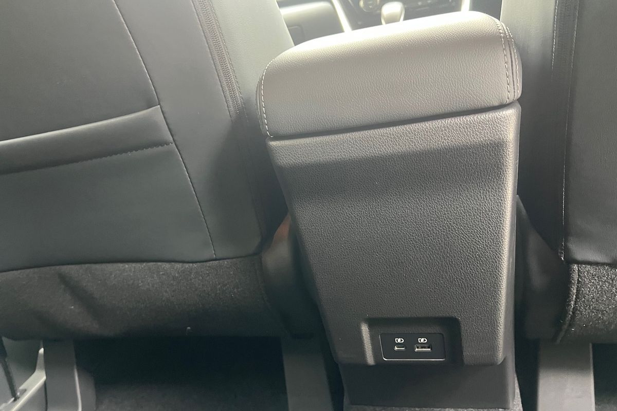 2024 Mitsubishi Eclipse Cross Black Edition YB