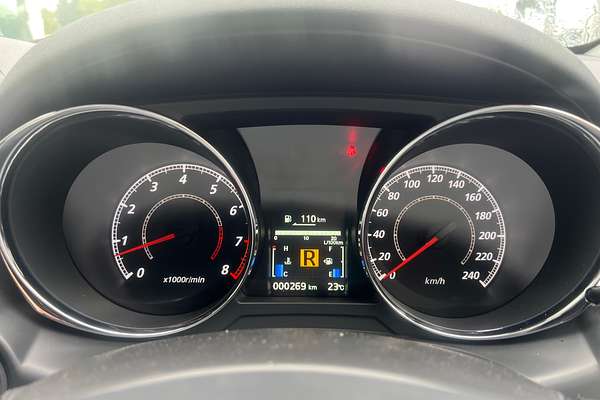 2024 Mitsubishi ASX ES XD
