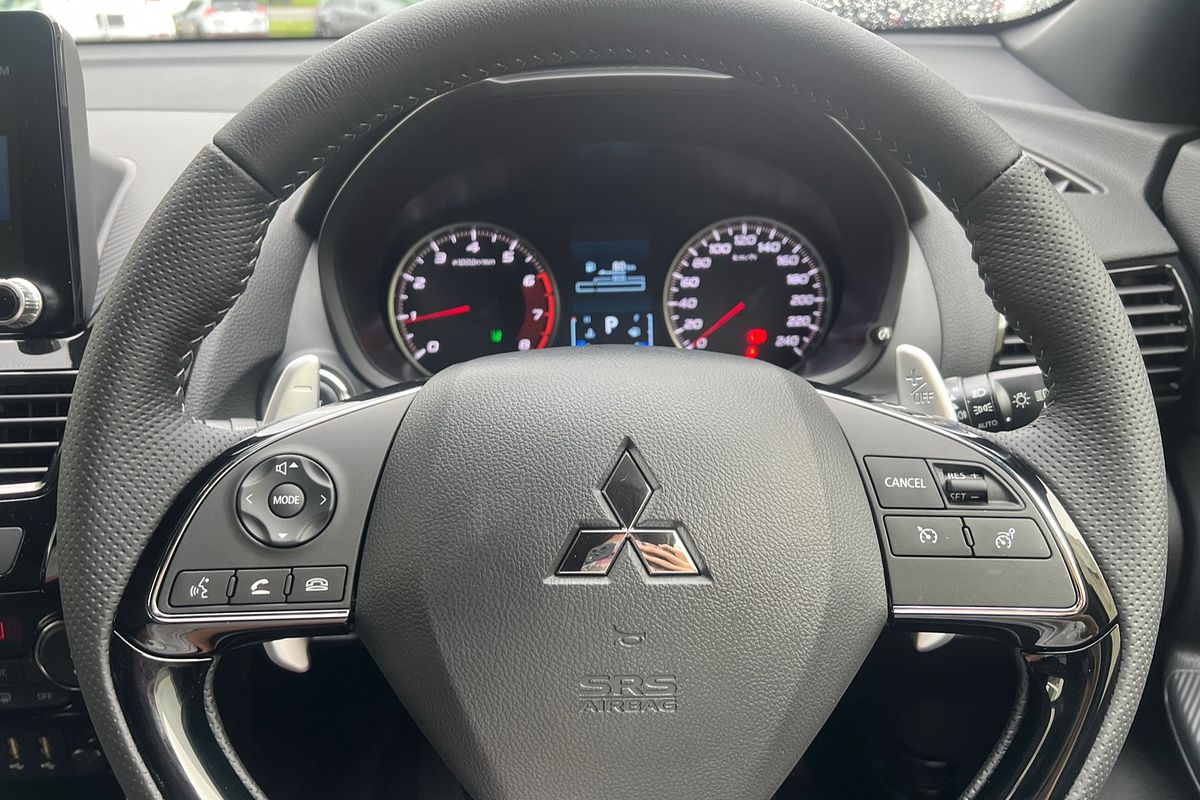 2024 Mitsubishi Eclipse Cross Black Edition YB
