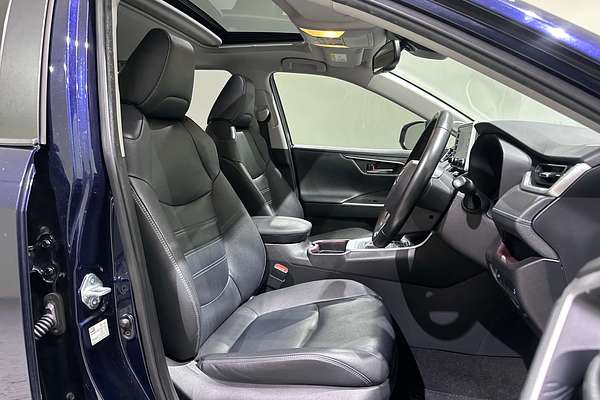 2020 Toyota RAV4 Cruiser MXAA52R