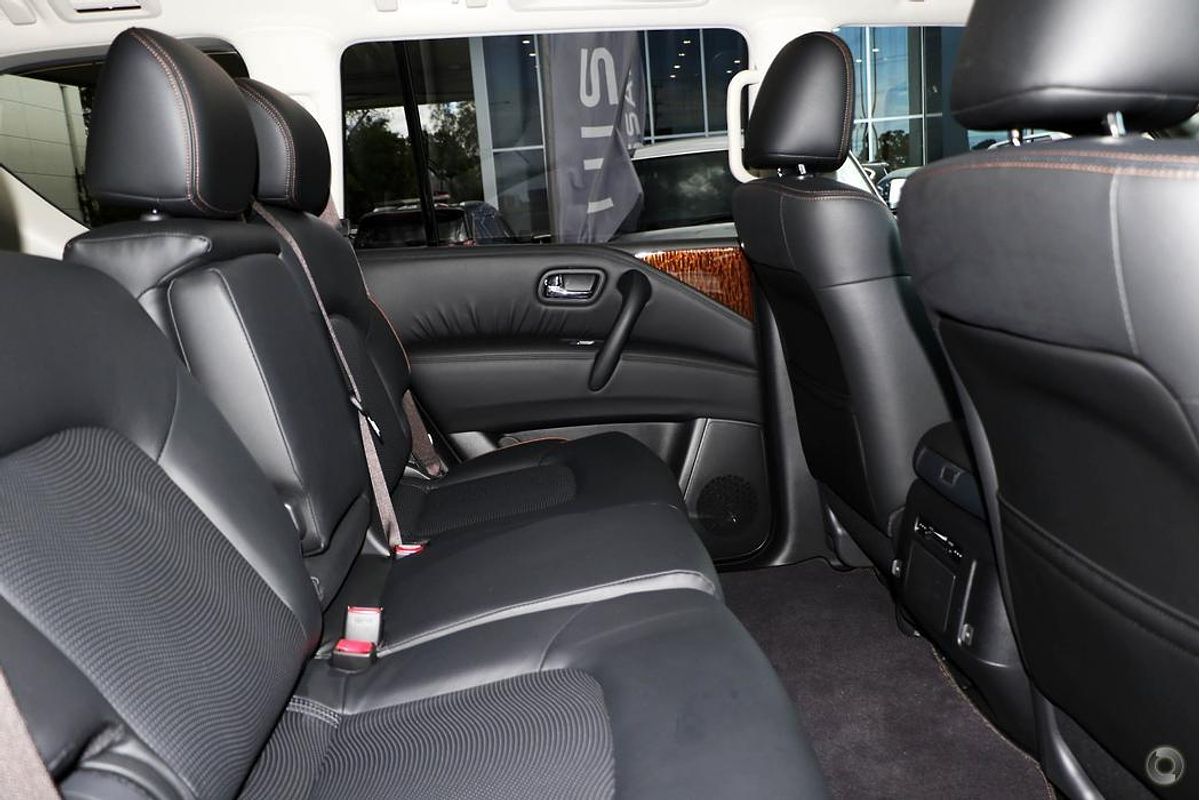 2024 Nissan Patrol Ti-L Y62