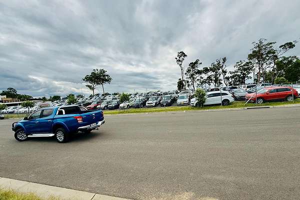 2017 Mitsubishi Triton GLX MQ 4X4