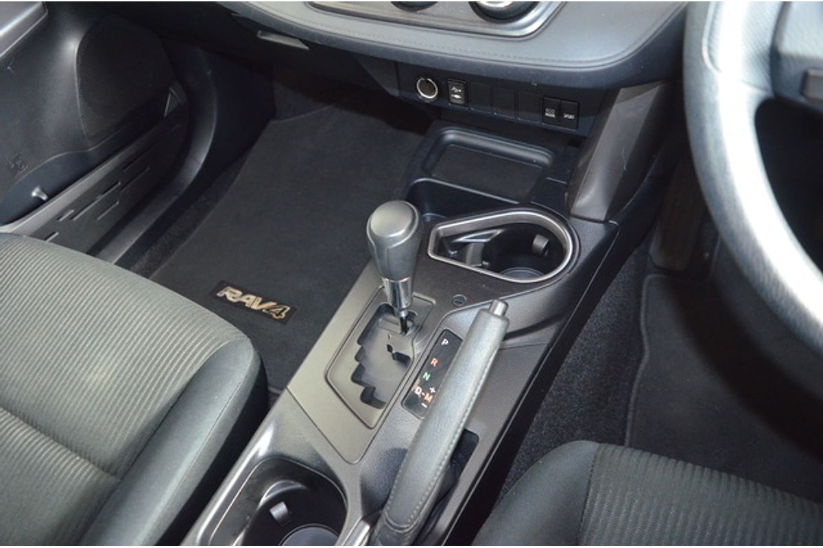 2017 Toyota RAV4 GX ZSA42R