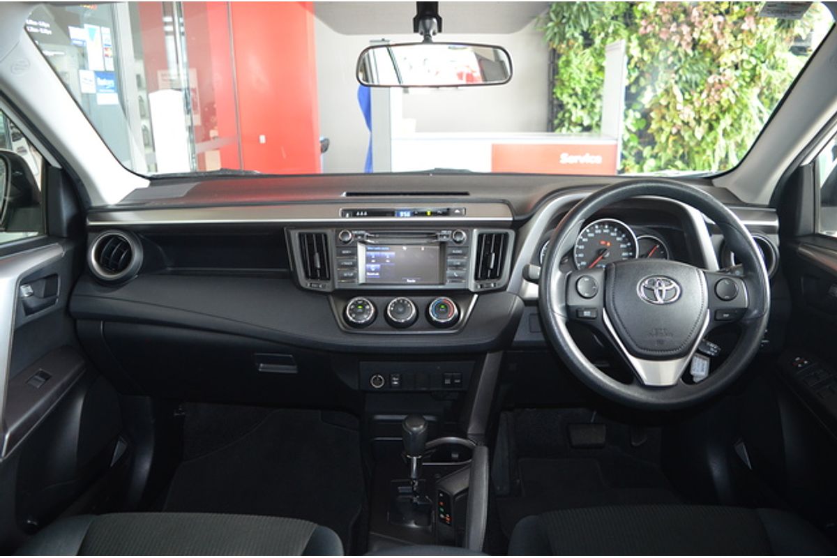 2017 Toyota RAV4 GX ZSA42R