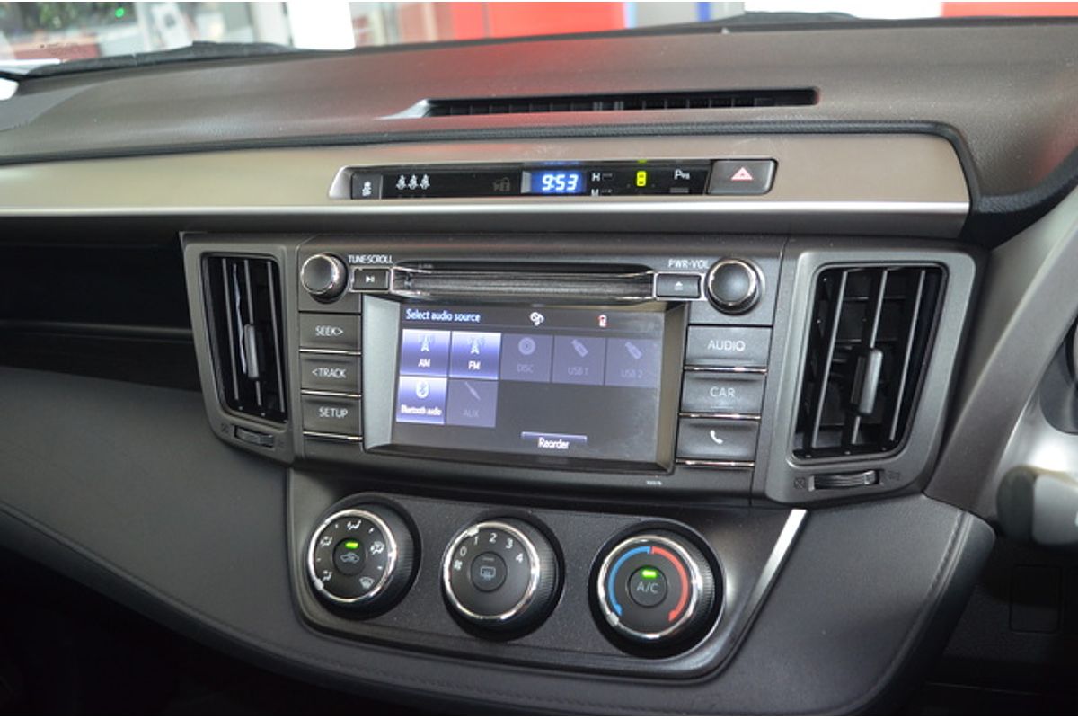 2017 Toyota RAV4 GX ZSA42R