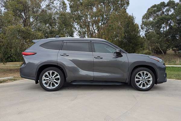 2022 Toyota Kluger Grande AXUH78R