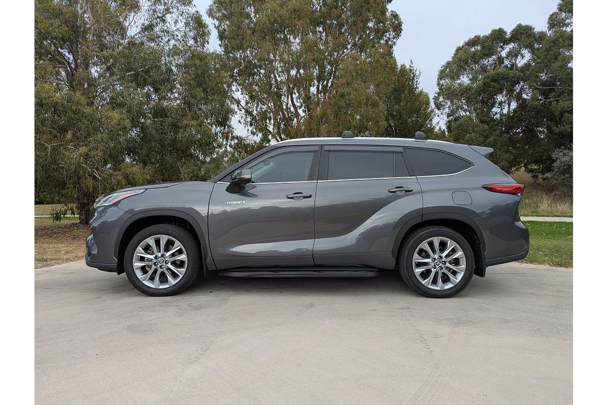 2022 Toyota Kluger Grande AXUH78R
