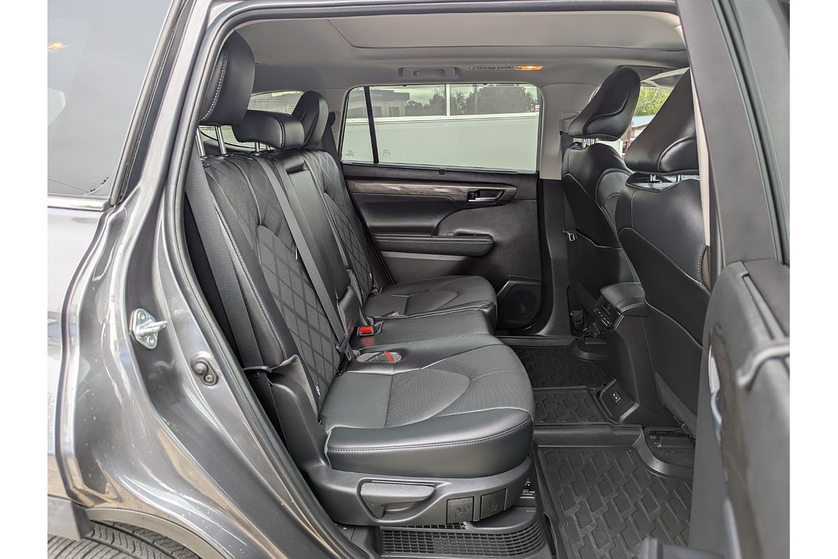2022 Toyota Kluger Grande AXUH78R