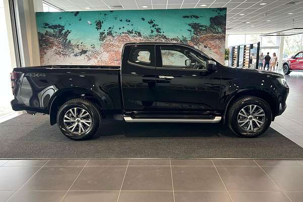 2025 Isuzu D-MAX LS-U 4X4