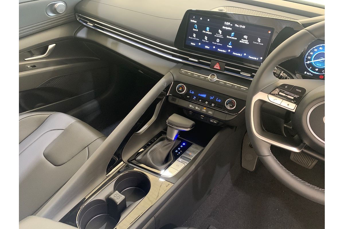2024 Hyundai i30 Elite Hybrid CN7.V2