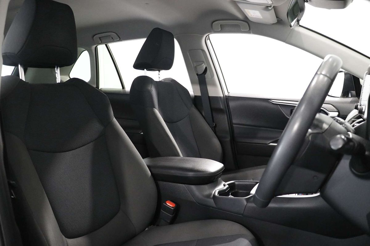 2021 Toyota RAV4 GX AXAH52R
