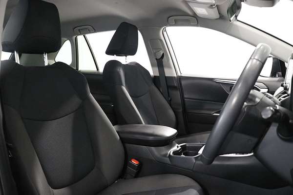 2021 Toyota RAV4 GX AXAH52R