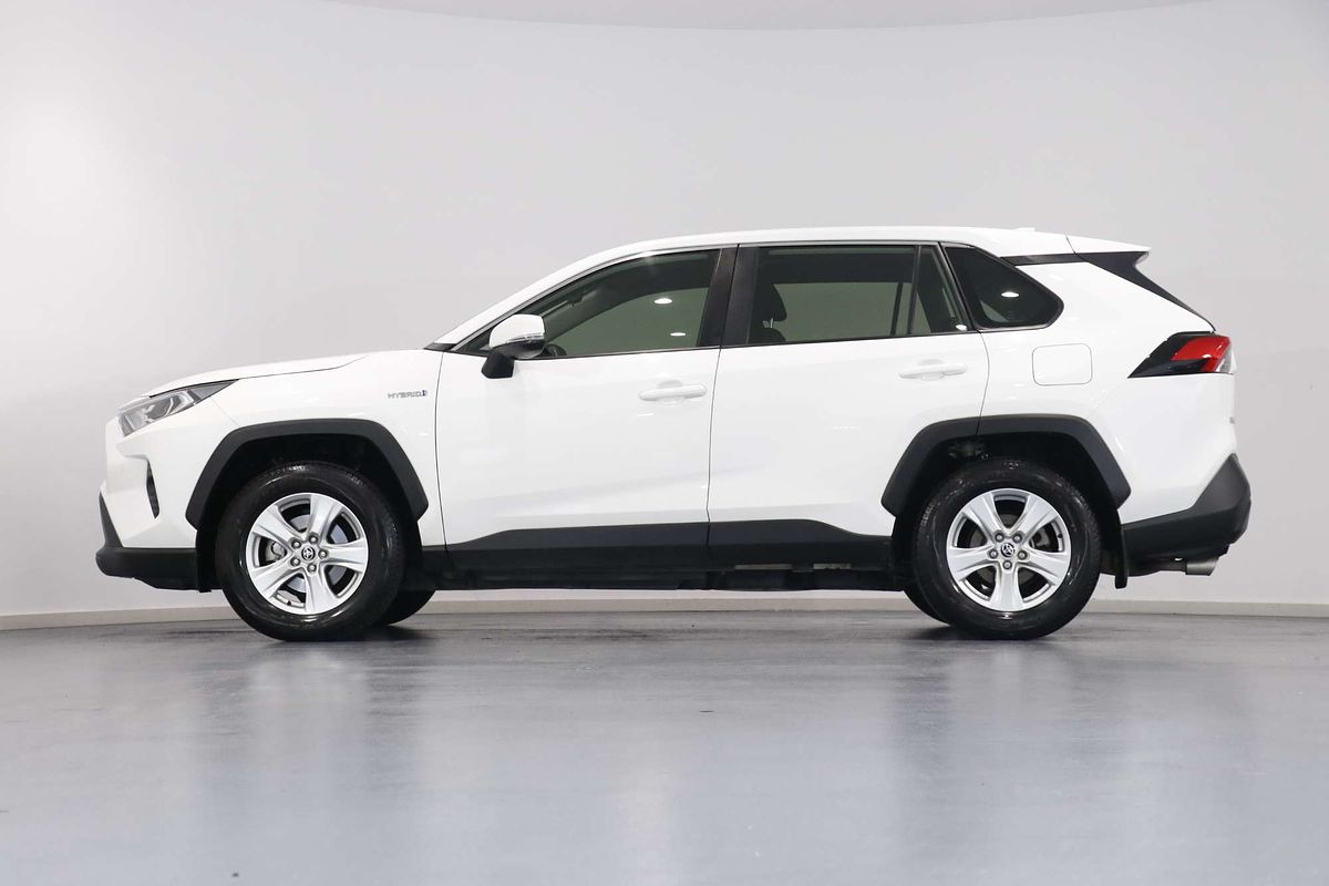 2021 Toyota RAV4 GX AXAH52R
