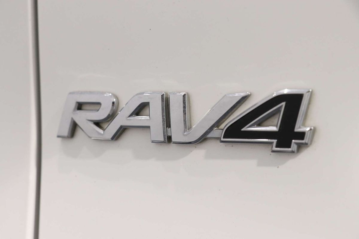2021 Toyota RAV4 GX AXAH52R