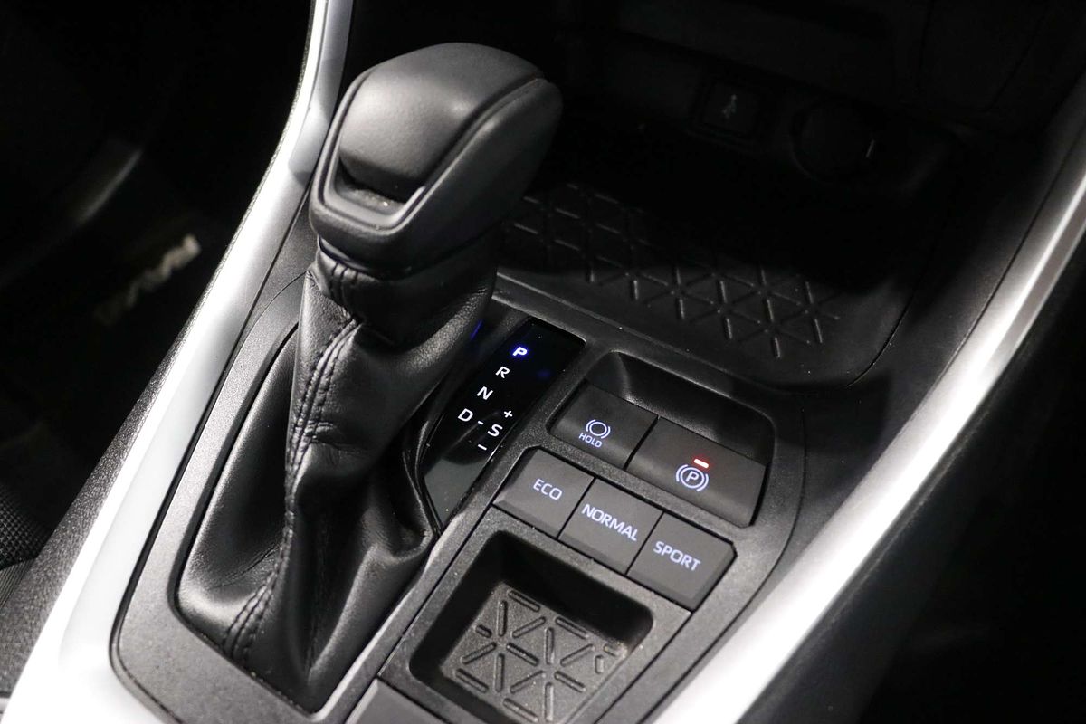 2021 Toyota RAV4 GX AXAH52R