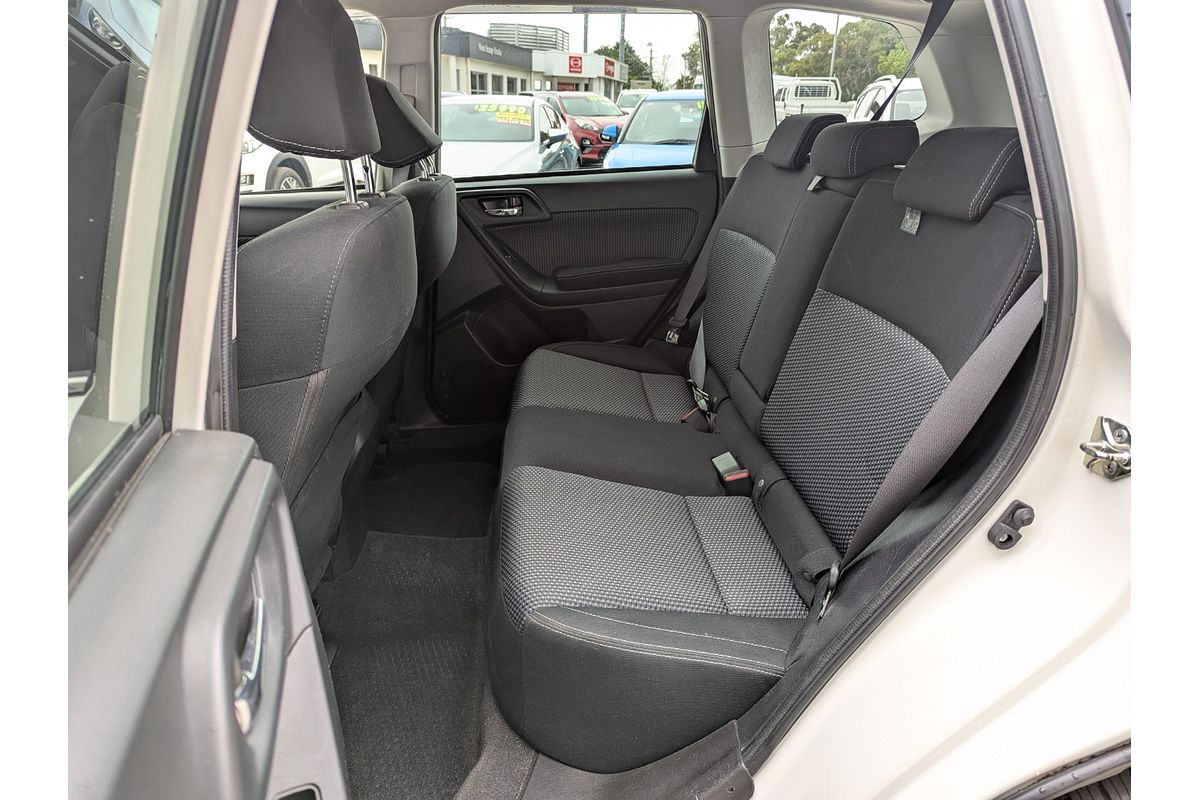2017 Subaru Forester 2.5i-L S4