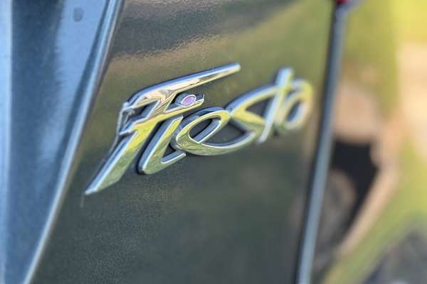 2012 Ford Fiesta LX WT