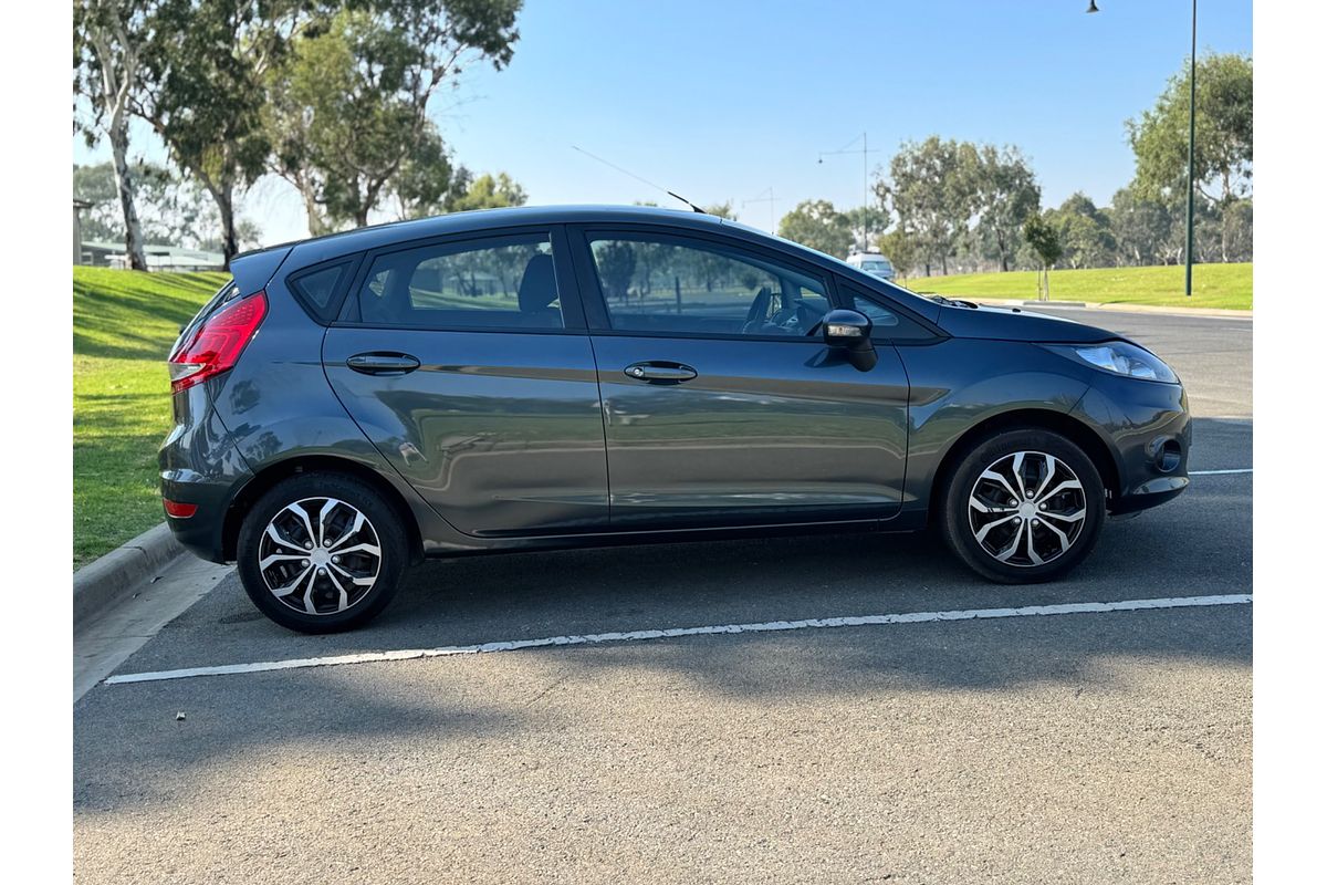 2012 Ford Fiesta LX WT