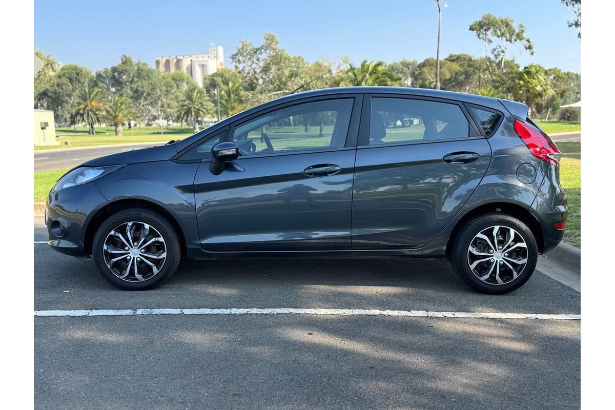 2012 Ford Fiesta LX WT