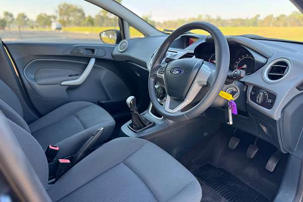 2012 Ford Fiesta LX WT