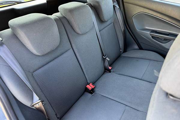 2012 Ford Fiesta LX WT